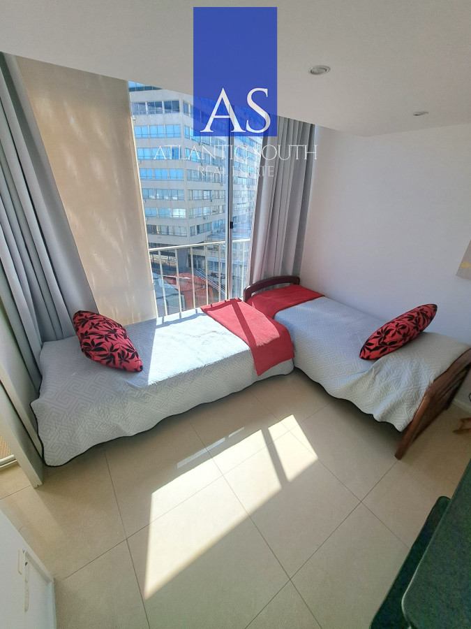 Apartamento ID.4510 - Apartamento con espectacular vista en Península Punta del Este