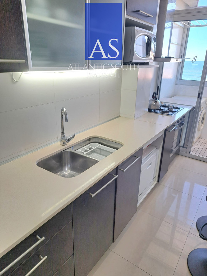 Apartamento ID.4510 - Apartamento con espectacular vista en Península Punta del Este