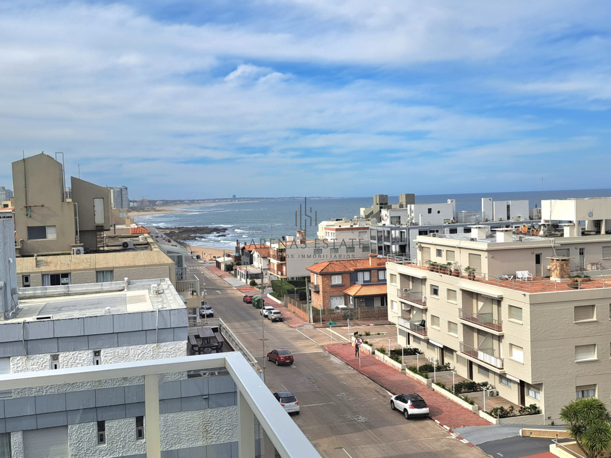 Apartamento ID.3303 - Apartamento en venta en Punta del Este 