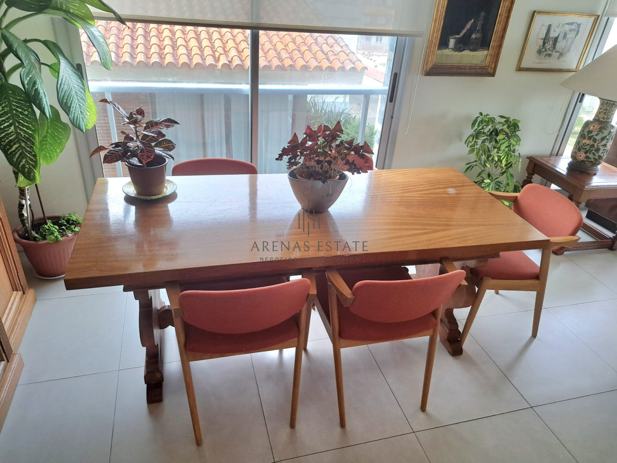 Apartamento ID.3303 - Apartamento en venta en Punta del Este 