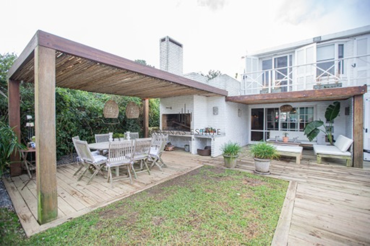 Casa ID.2890 - Casa en venta en Punta del Este 