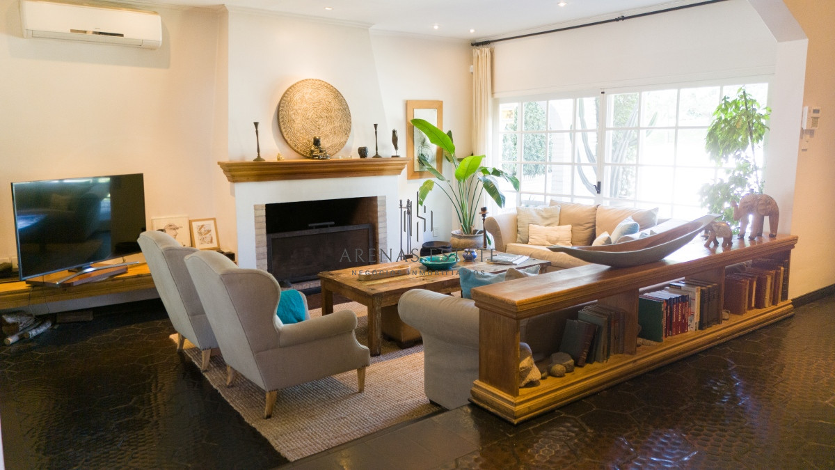 Casa ID.2890 - Casa en venta en Punta del Este 
