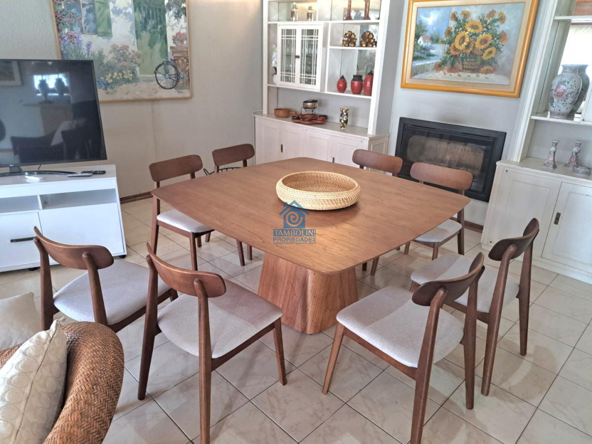 Casa ID.1065 - Casa en Alquiler Anual Mansa 