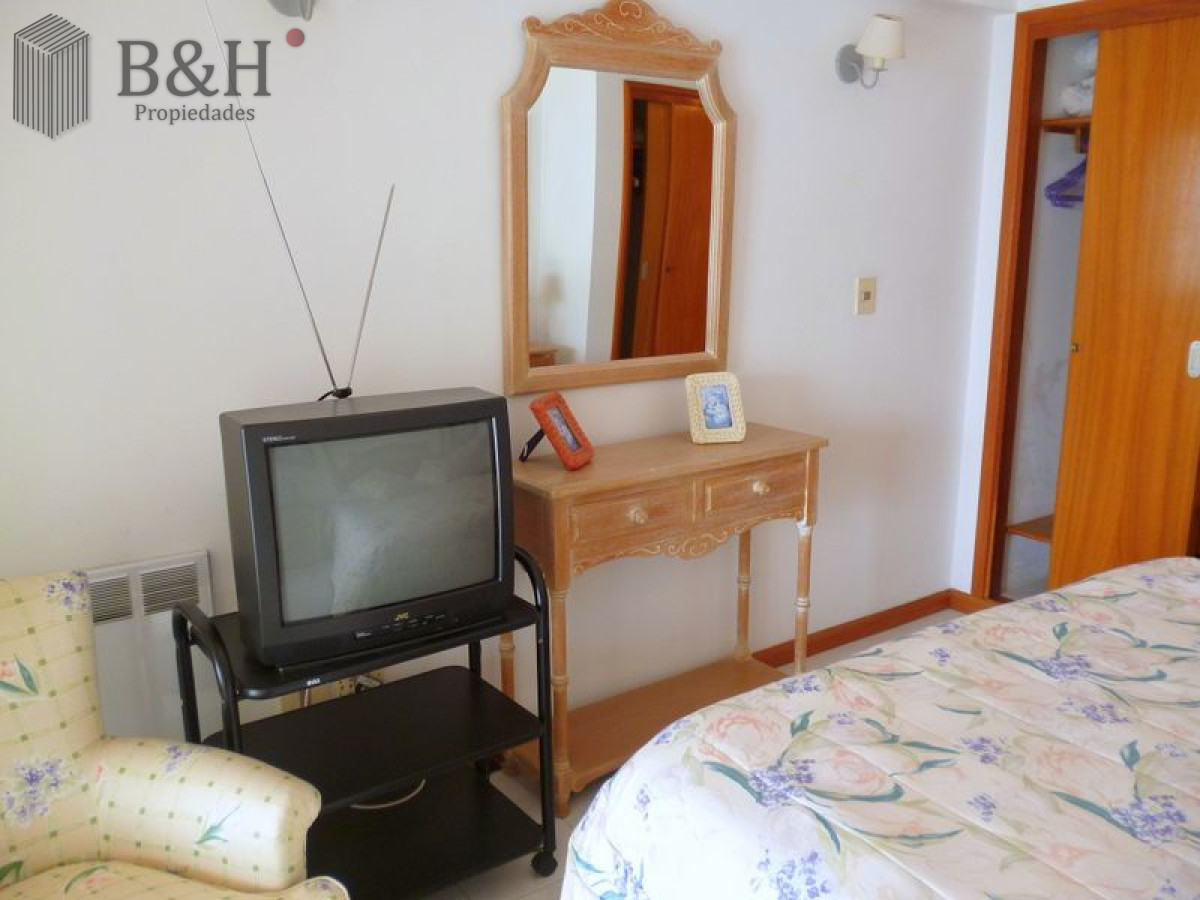Apartamento ID.8099 - EXCLUSIVO APARTAMENTO EN PENINSULA EN VENTA