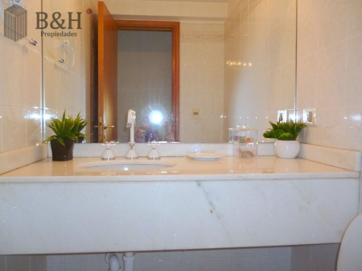 Apartamento ID.8099 - EXCLUSIVO APARTAMENTO EN PENINSULA EN VENTA