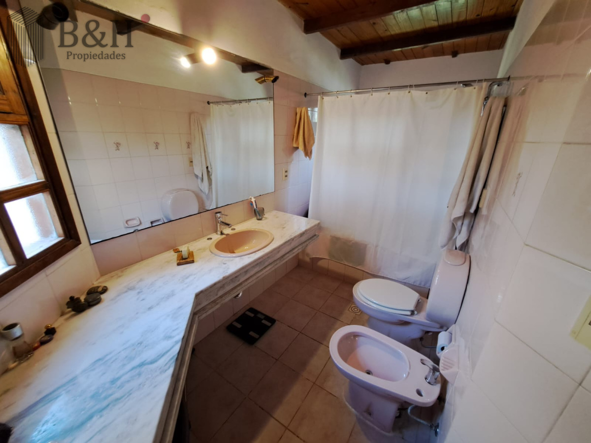 Casa ID.7266 - A la venta casa en pinares