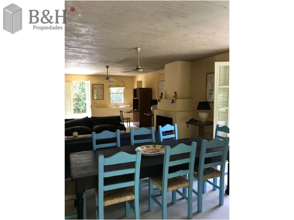 Casa ID.3426 - Casa a la venta en Rincón del Indio !!