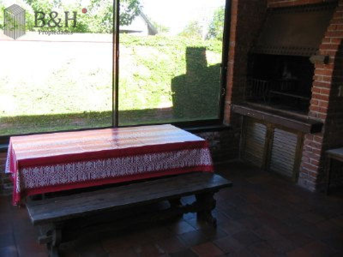 Casa ID.4254 - Casa en Mansa , parada 7 cerca del mar  - Punta del Este