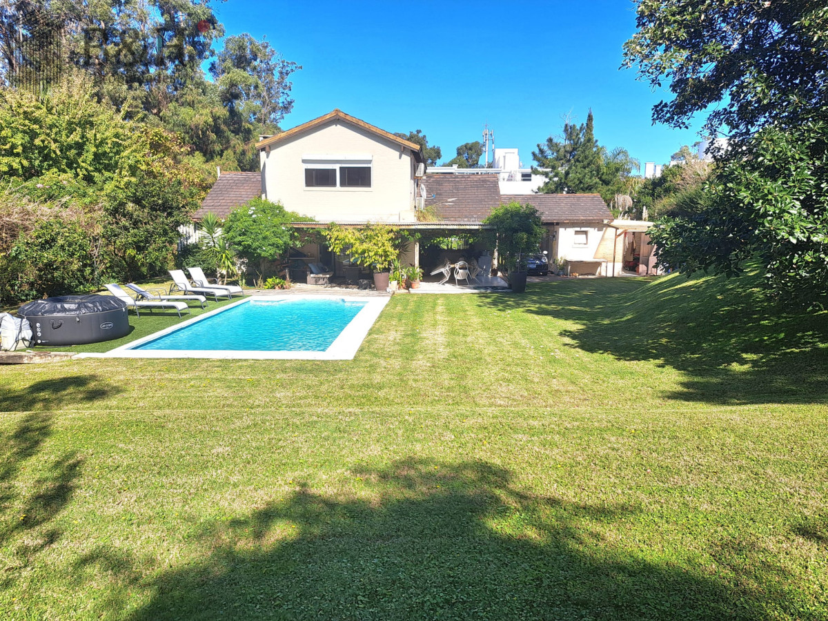 Casa ID.4863 - Casa a la venta en Rincon del Indio Punta del Este