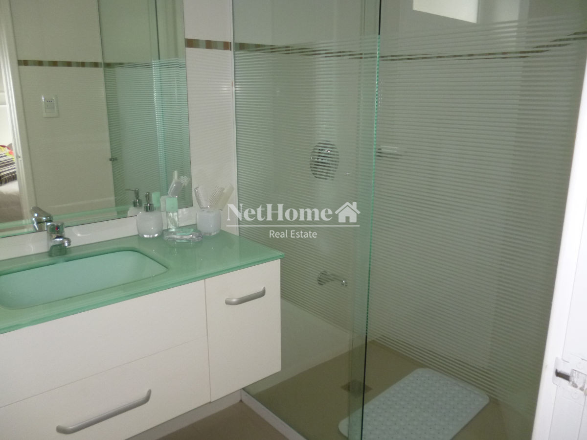 Apartamento ID.140 - Playa Mansa Apartamento 3 Dormitorios Primera Línea