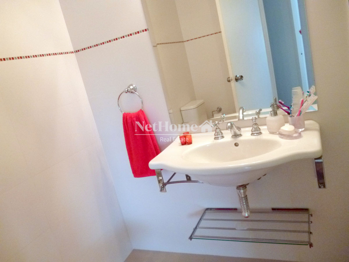 Apartamento ID.140 - Playa Mansa Apartamento 3 Dormitorios Primera Línea