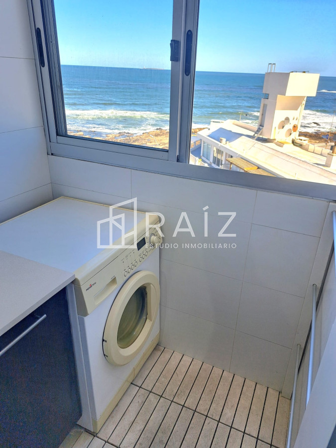 Apartamento ID.10686 - APARTAMENTO EN VENTA 2 DORMITORIOS PENINULA PRIMEA LINEA