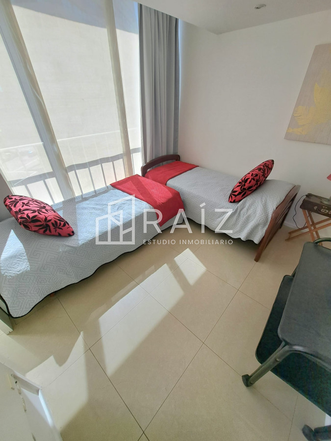 Apartamento ID.10686 - APARTAMENTO EN VENTA 2 DORMITORIOS PENINULA PRIMEA LINEA