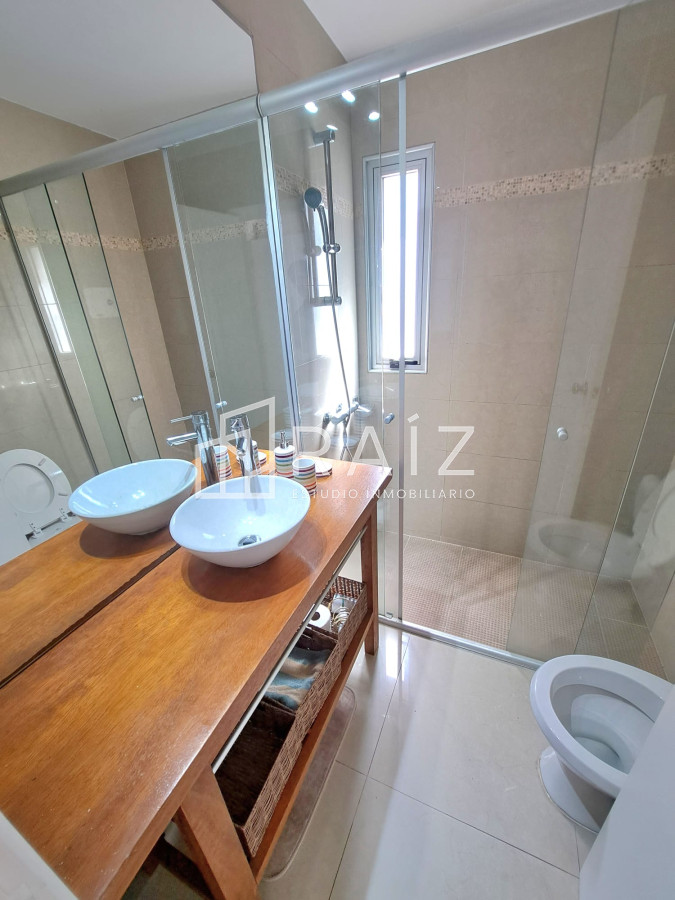 Apartamento ID.10686 - APARTAMENTO EN VENTA 2 DORMITORIOS PENINULA PRIMEA LINEA