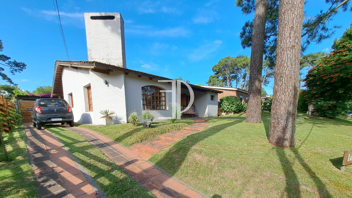 Casa ID.1548 - Casa en Punta del Este, Pinares