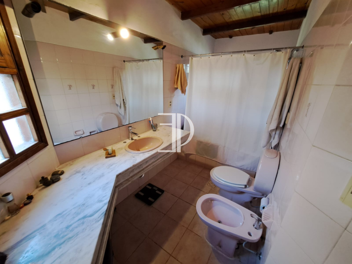 Casa ID.1548 - Casa en Punta del Este, Pinares
