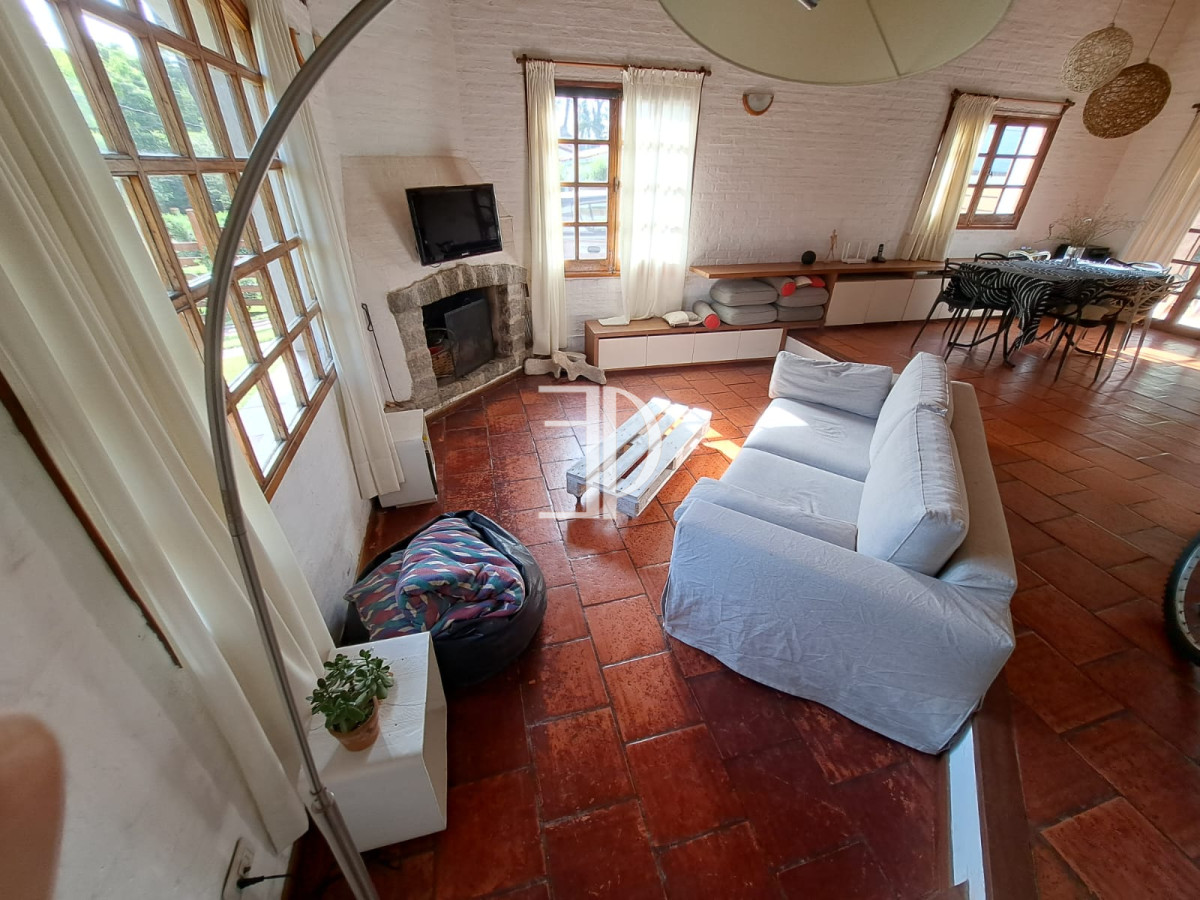 Casa ID.1548 - Casa en Punta del Este, Pinares