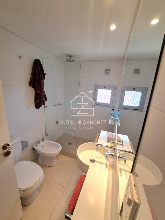 Apartamento ID.1424 - Apartamento en Punta del Este, Península