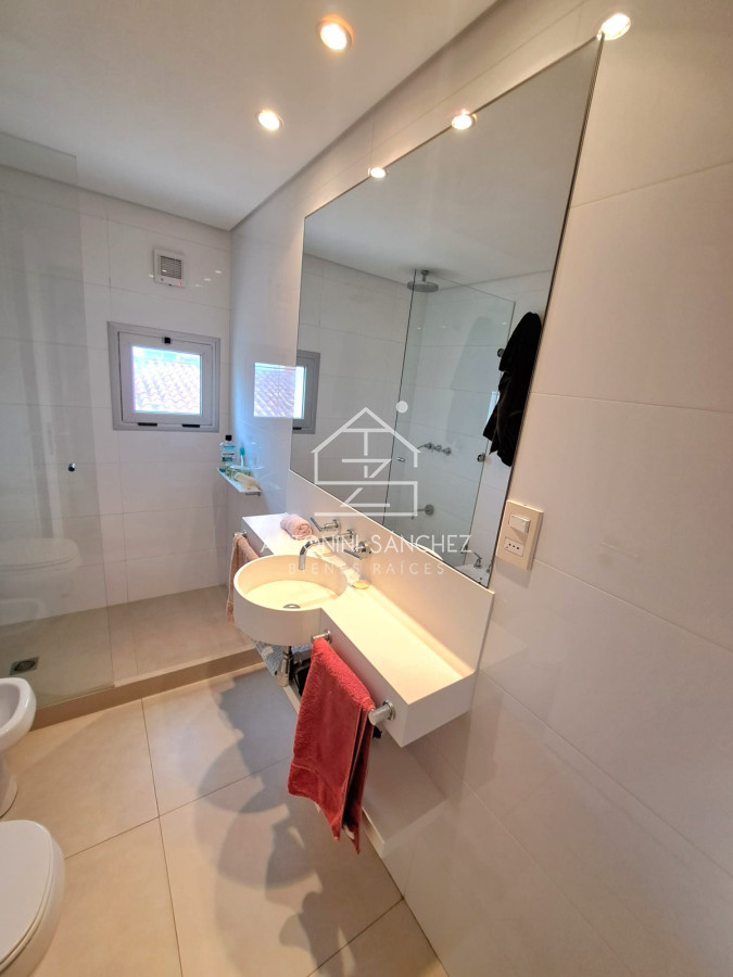 Apartamento ID.1424 - Apartamento en Punta del Este, Península