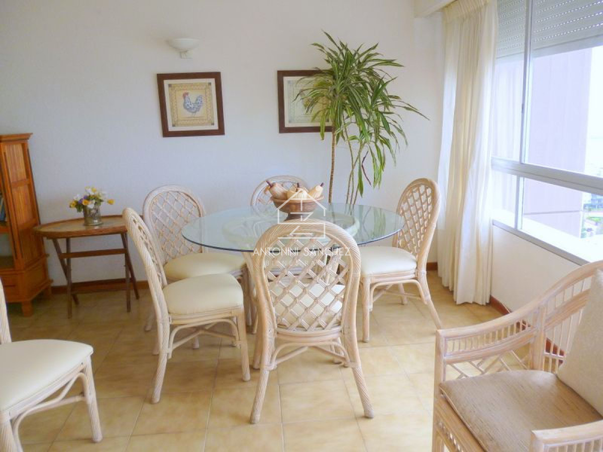 Apartamento ID.2561 - Apartamento en Punta del Este, Península
