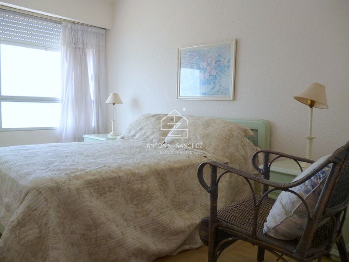 Apartamento ID.2561 - Apartamento en Punta del Este, Península