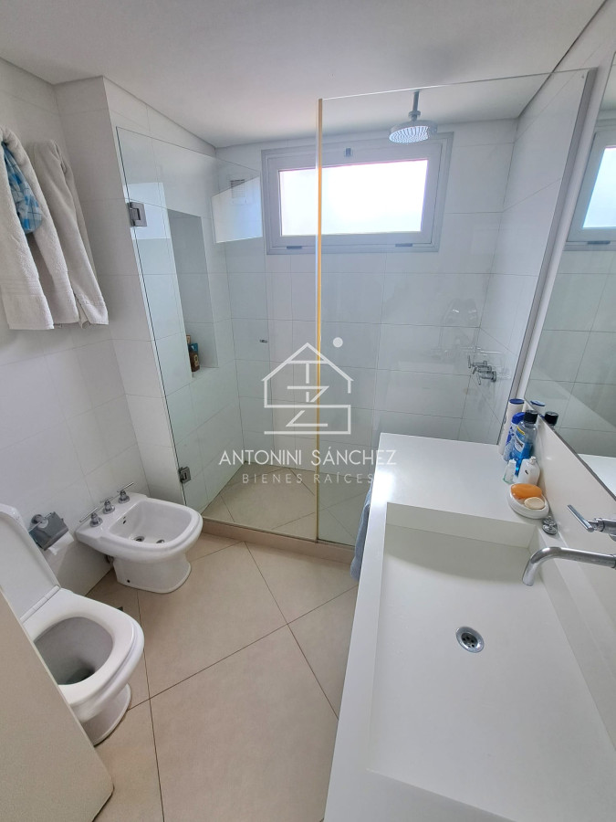 Apartamento ID.1424 - Apartamento en Punta del Este, Península