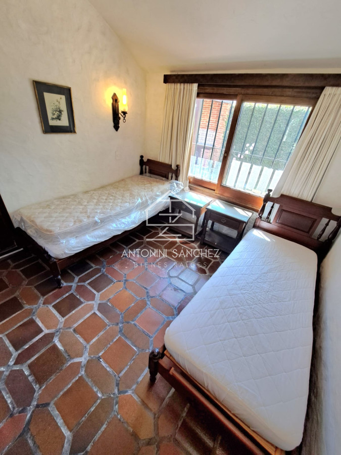 Casa ID.2024 - Casa en Punta del Este, Mansa