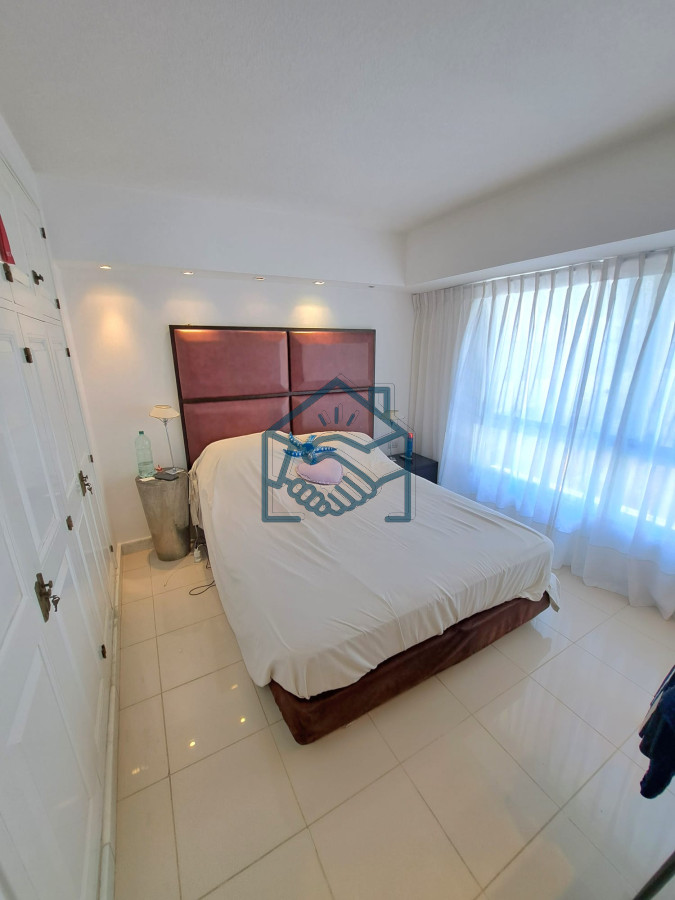 Apartamento ID.1043 - Apartamento en Punta del Este, Península
