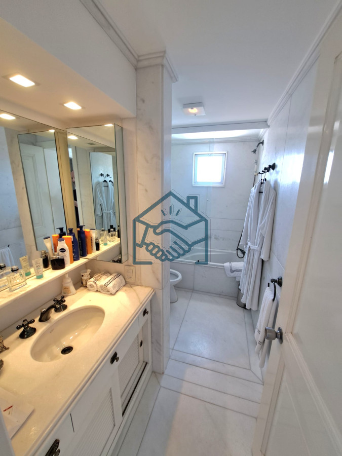 Apartamento ID.1043 - Apartamento en Punta del Este, Península