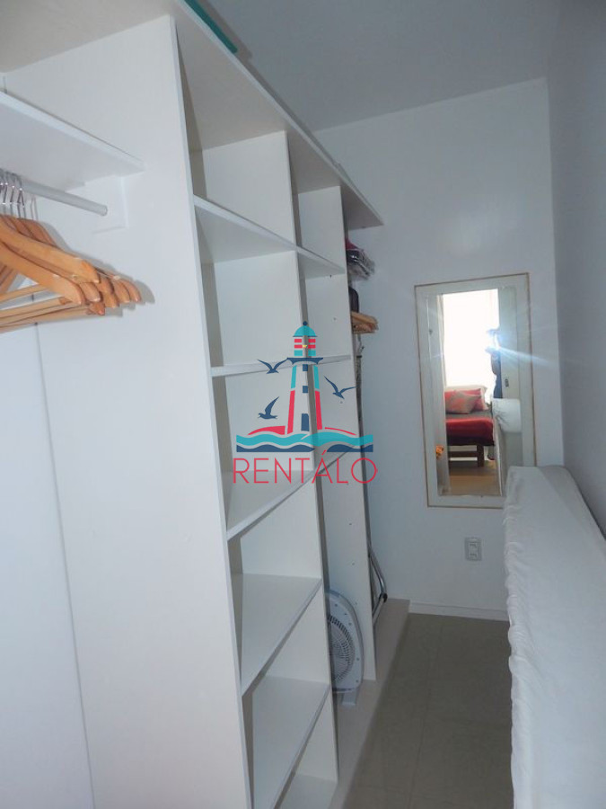 Apartamento ID.103 - Venta apartamento 2 dormitorios Punta del Este con vista al mar