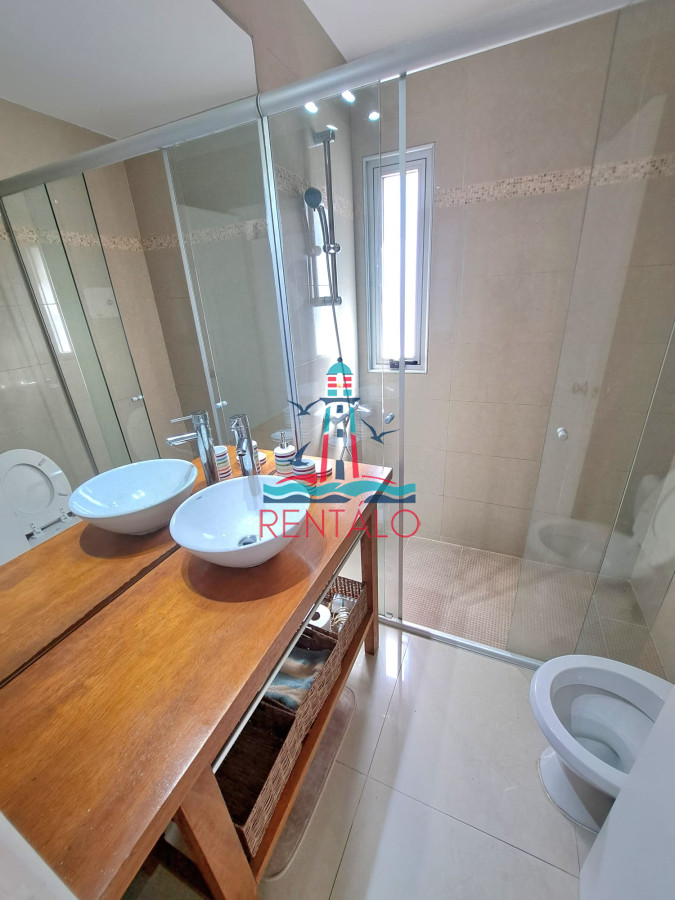 Apartamento ID.103 - Venta apartamento 2 dormitorios Punta del Este con vista al mar