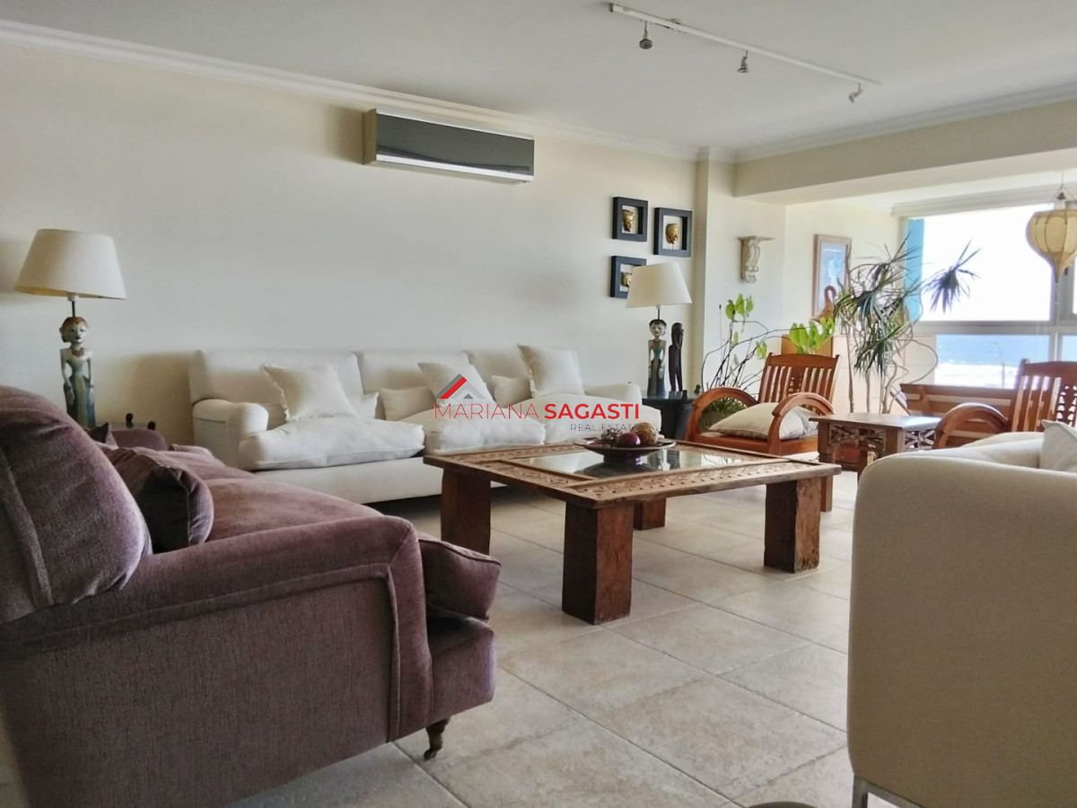 Apartamento ID.4280 - Apartamento en Punta del Este, Brava