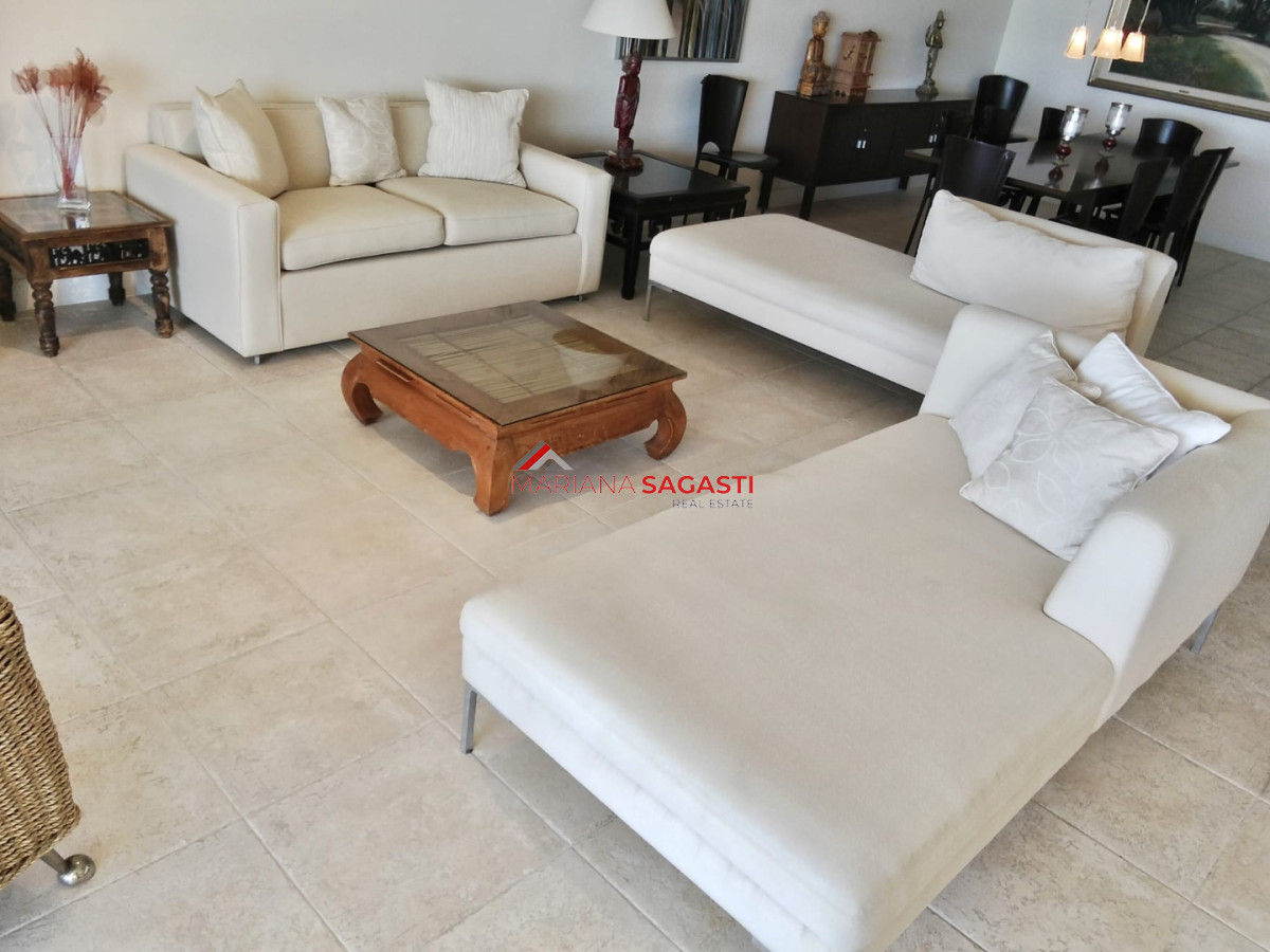 Apartamento ID.4280 - Apartamento en Punta del Este, Brava