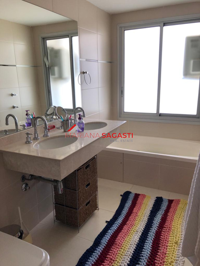 Apartamento ID.3537 - Apartamento en Punta del Este, Mansa