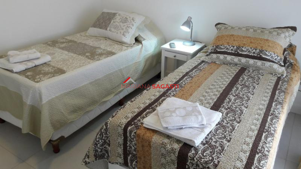 Apartamento ID.2453 - Apartamento en Punta del Este, Península