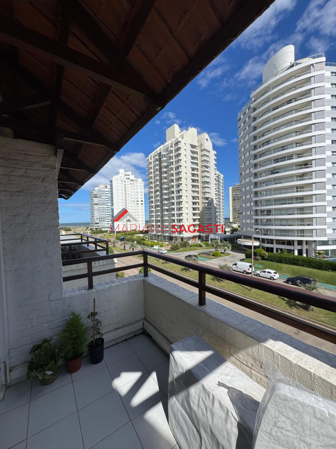 Apartamento ID.4219 - Apartamento en Punta del Este, Brava