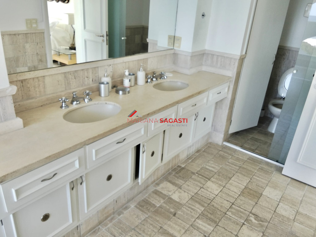 Apartamento ID.4280 - Apartamento en Punta del Este, Brava