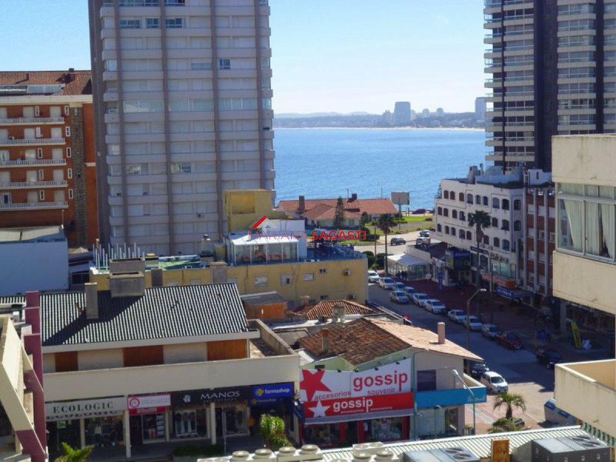Apartamento ID.2030 - Apartamento en Punta del Este, Península