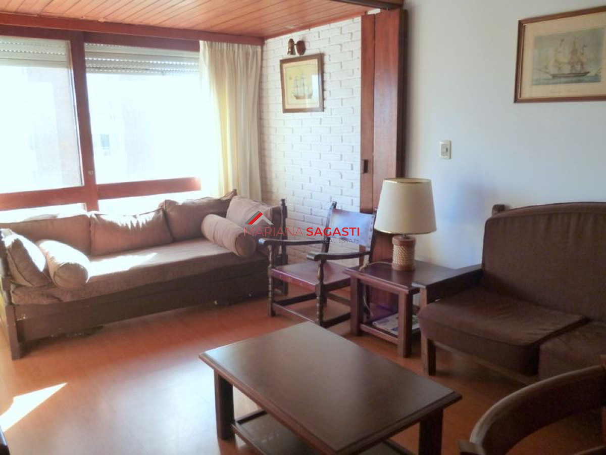 Apartamento ID.2054 - Apartamento en Punta del Este, Brava