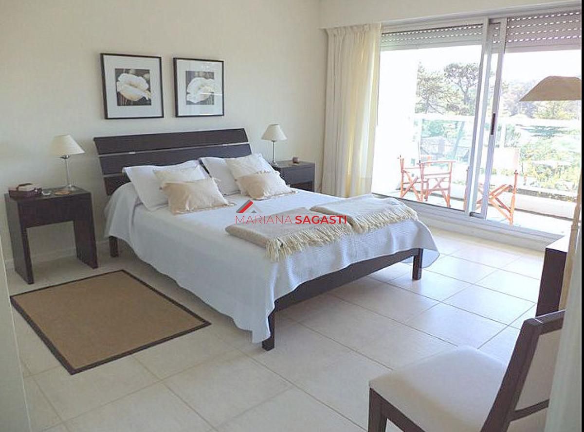 Apartamento ID.2090 - Apartamento en Punta del Este, Mansa