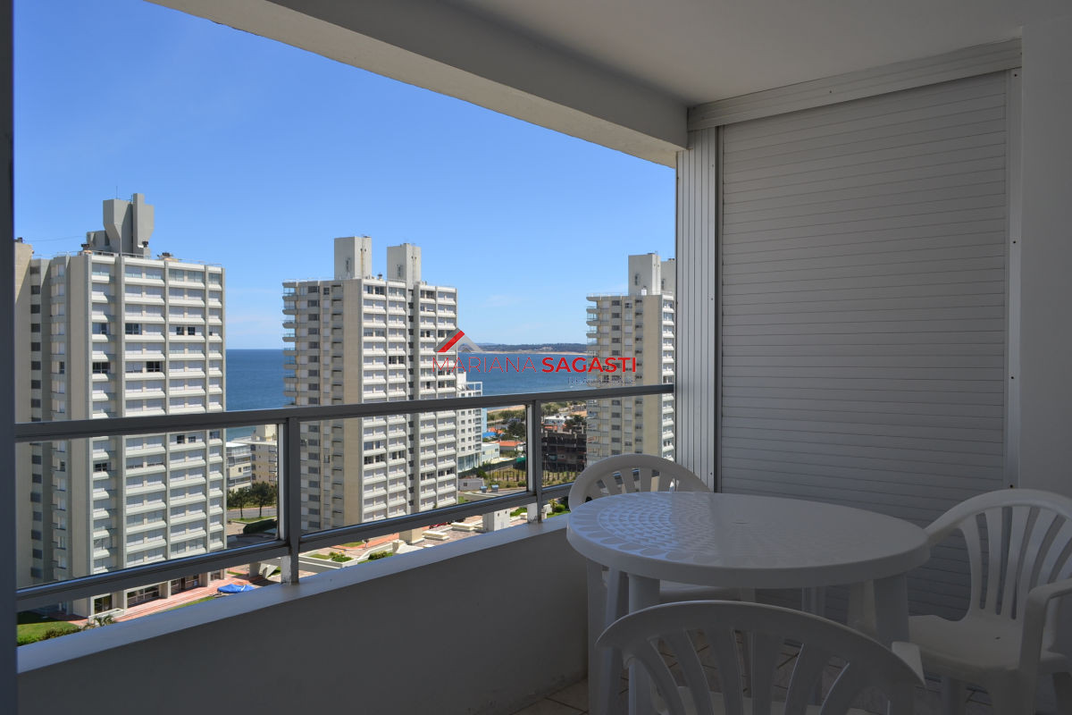 Apartamento ID.2103 - Apartamento en Punta del Este, Mansa