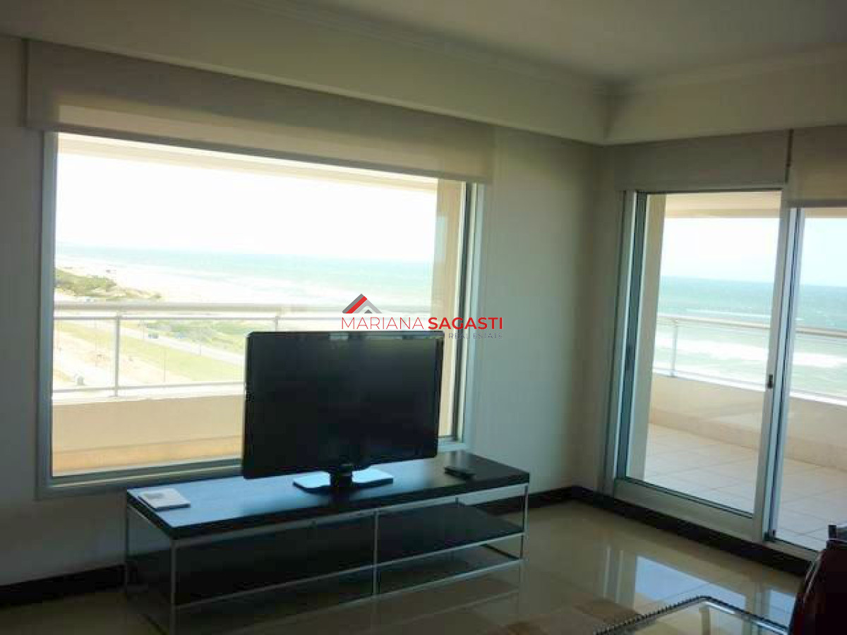 Apartamento ID.2105 - Apartamento en Punta del Este, Brava