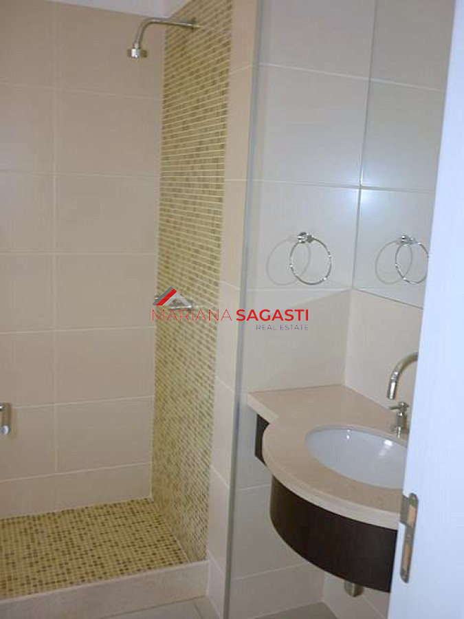 Apartamento ID.2105 - Apartamento en Punta del Este, Brava