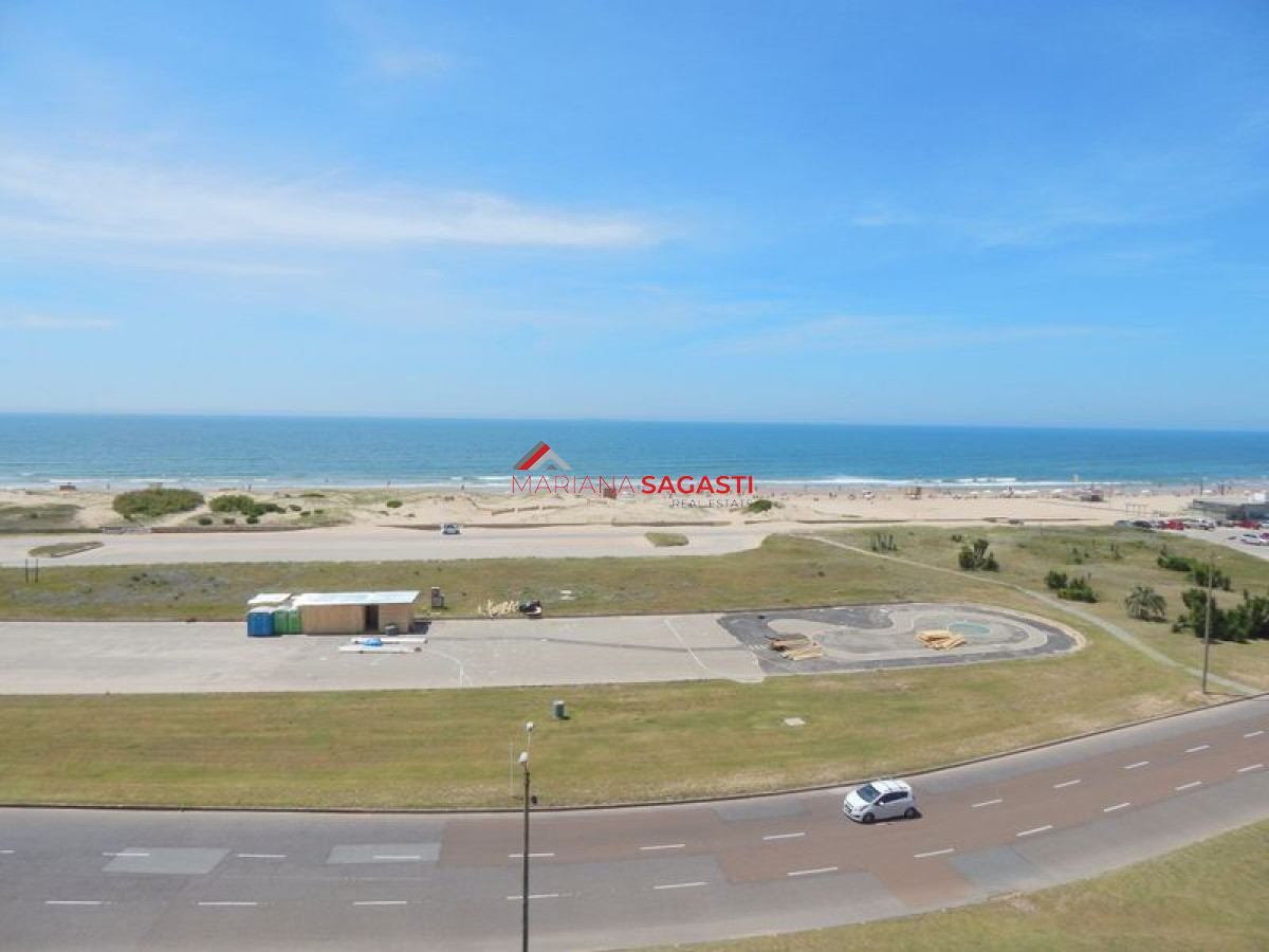 Apartamento ID.2120 - Apartamento en Punta del Este, Brava
