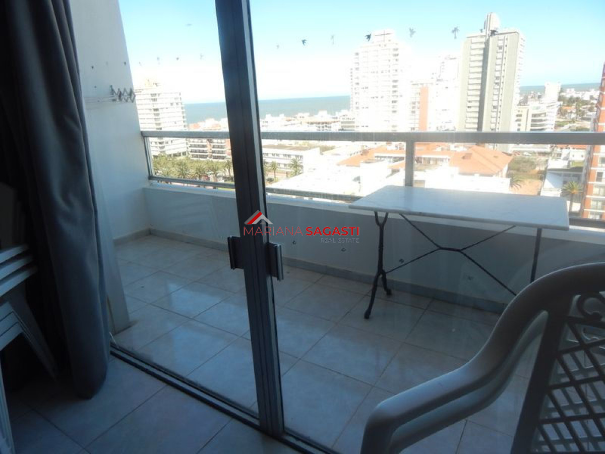Apartamento ID.2229 - Apartamento en Punta del Este, Península