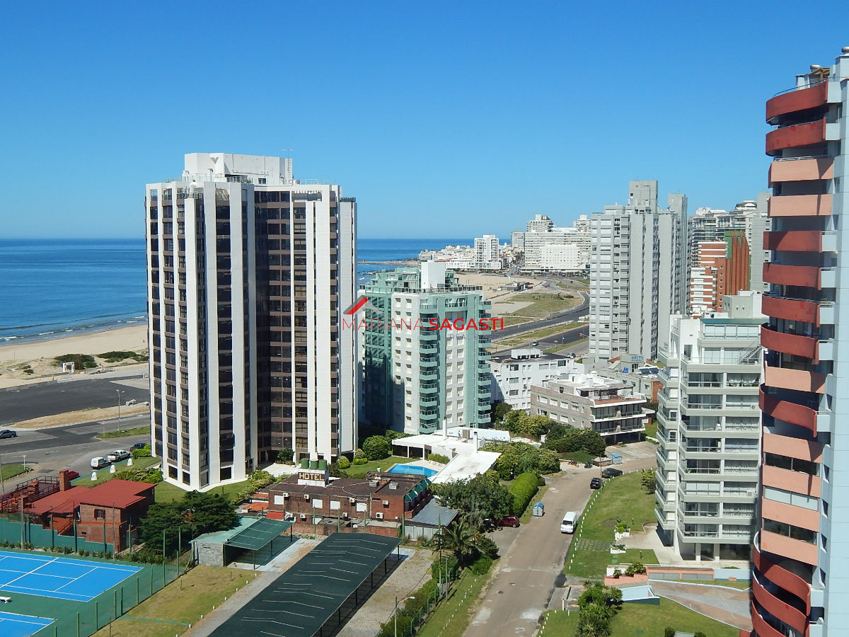 Apartamento ID.2241 - Apartamento en Punta del Este, Brava