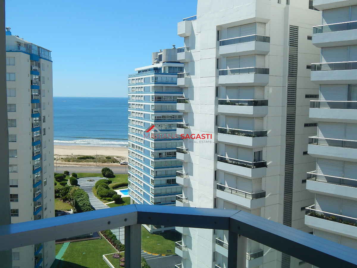 Apartamento ID.2241 - Apartamento en Punta del Este, Brava