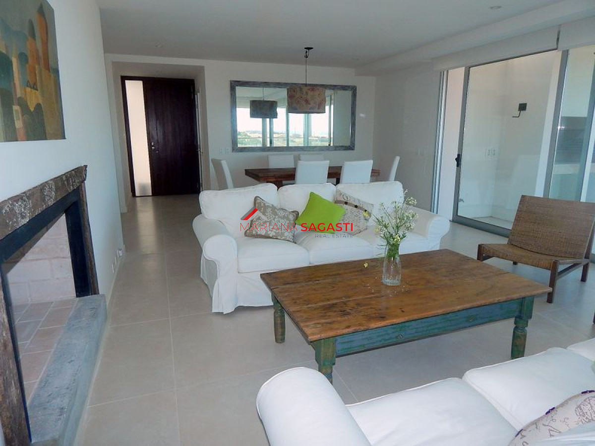 Apartamento ID.2242 - Apartamento en Punta del Este, Península