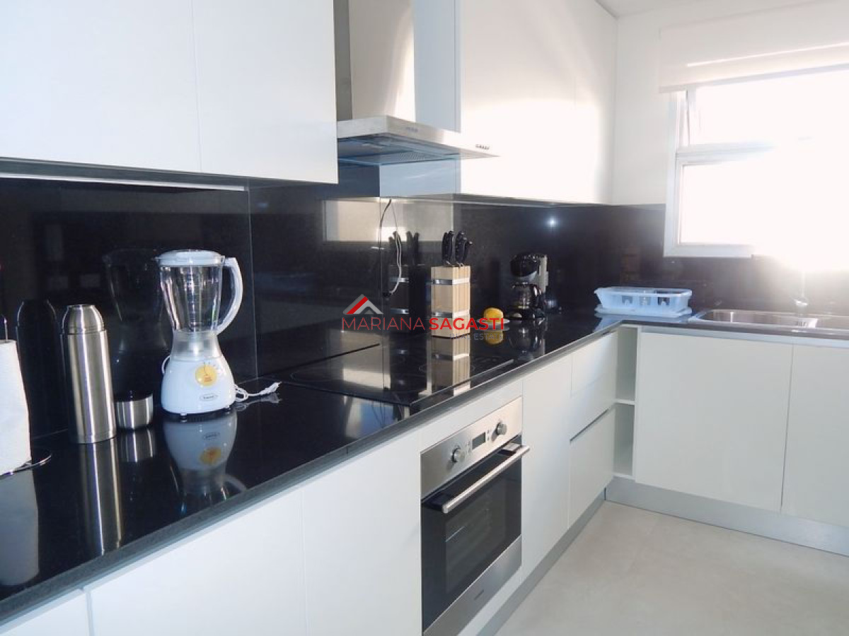 Apartamento ID.2242 - Apartamento en Punta del Este, Península