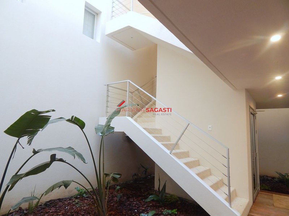 Apartamento ID.2242 - Apartamento en Punta del Este, Península